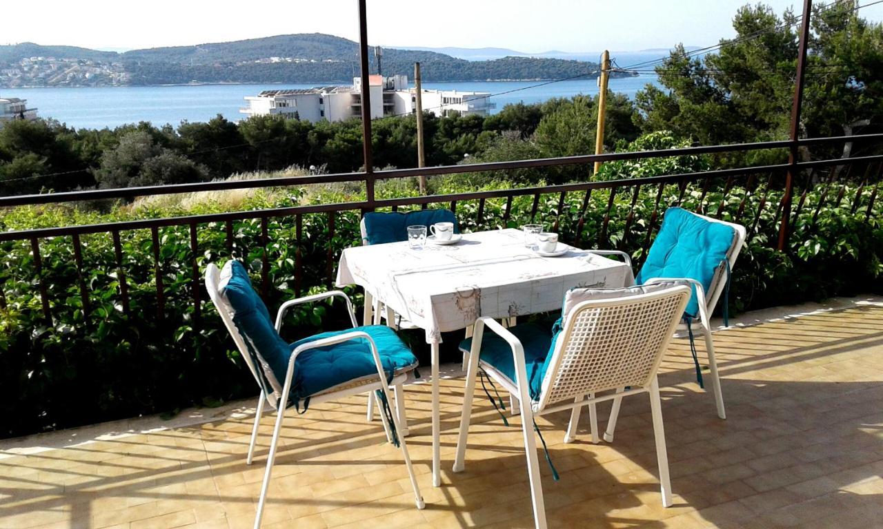 Apartmani Ruzmarin - Seget Donji, Трогир Экстерьер фото
