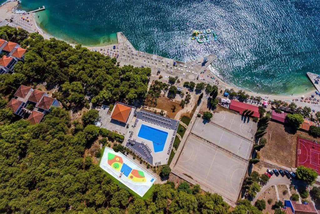 Apartmani Ruzmarin - Seget Donji, Трогир Экстерьер фото