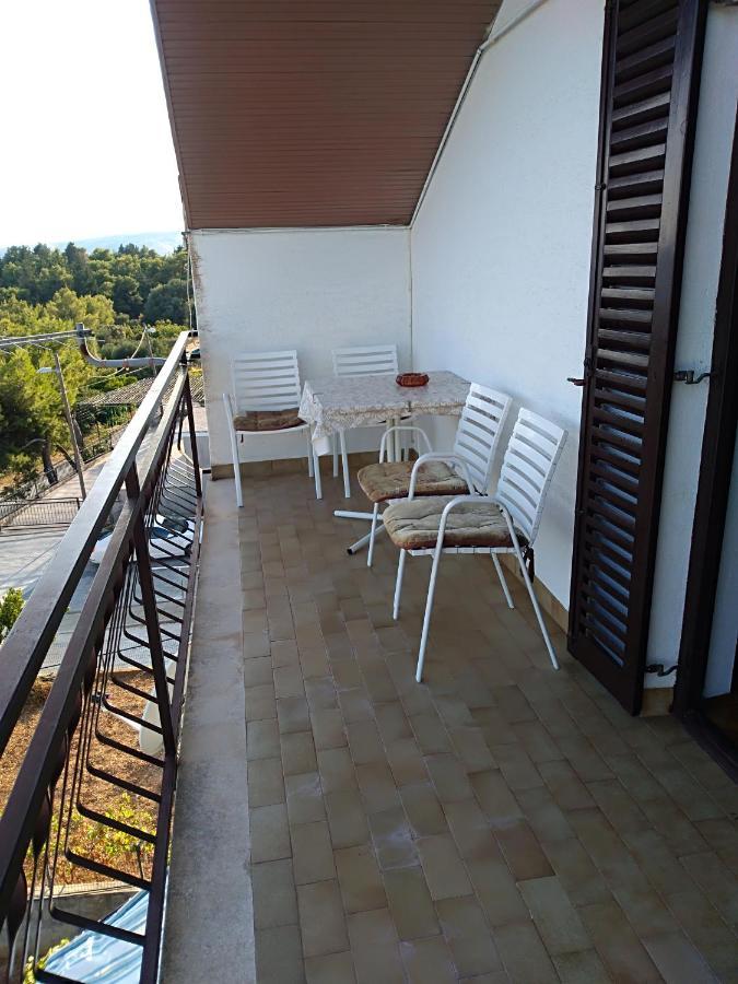 Apartmani Ruzmarin - Seget Donji, Трогир Экстерьер фото